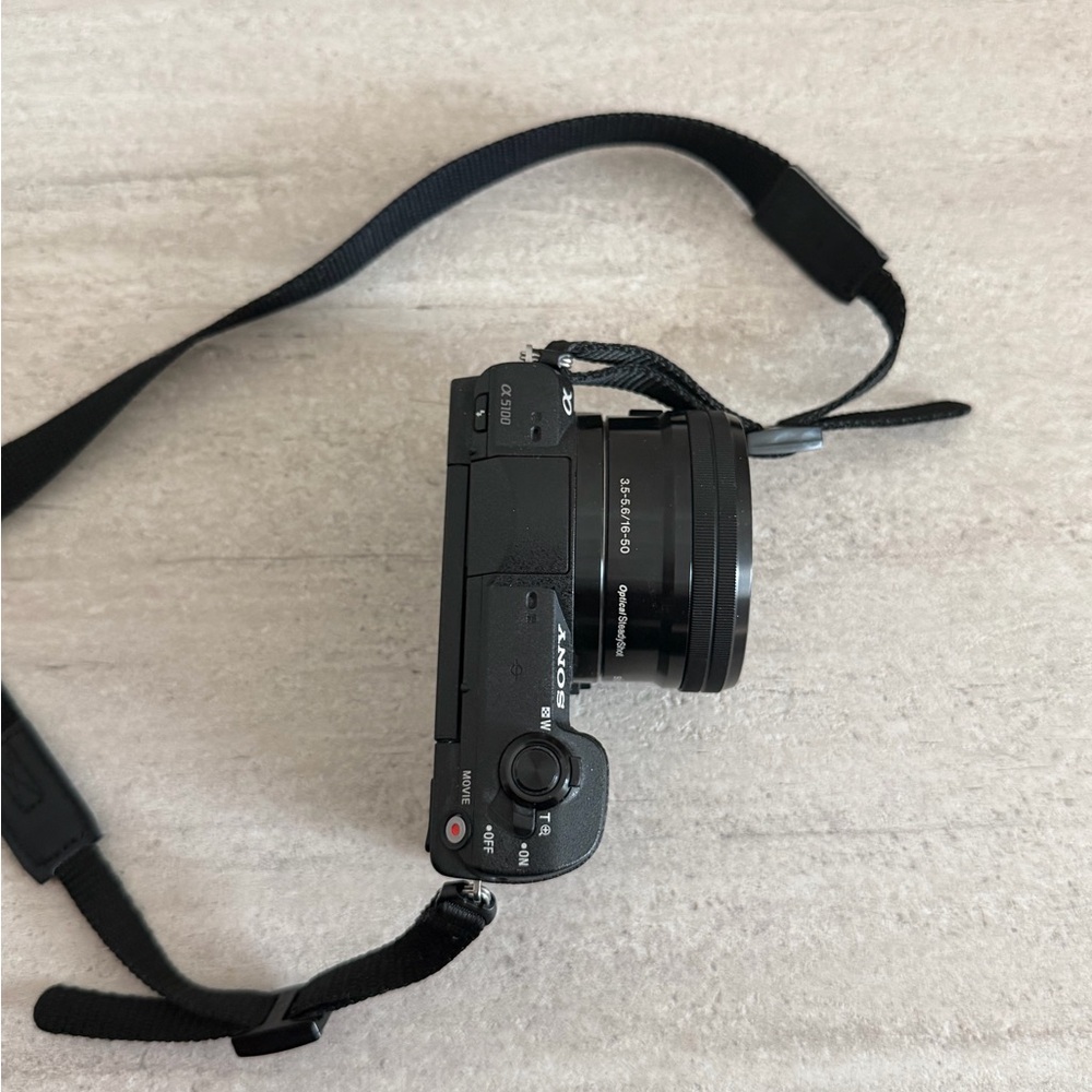 Sony Alpha a5100 camera - Picture 7 of 15